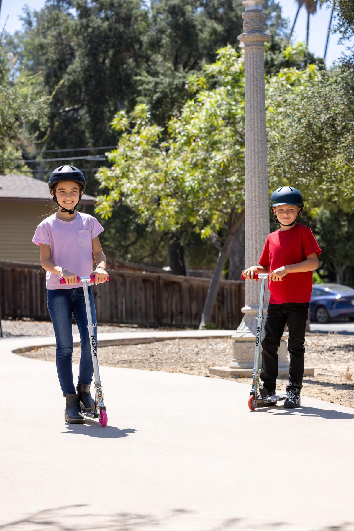 Kick Scooter for Kids - Lightweight, Foldable, Aluminum Frame, Adjustable Handlebars E924602