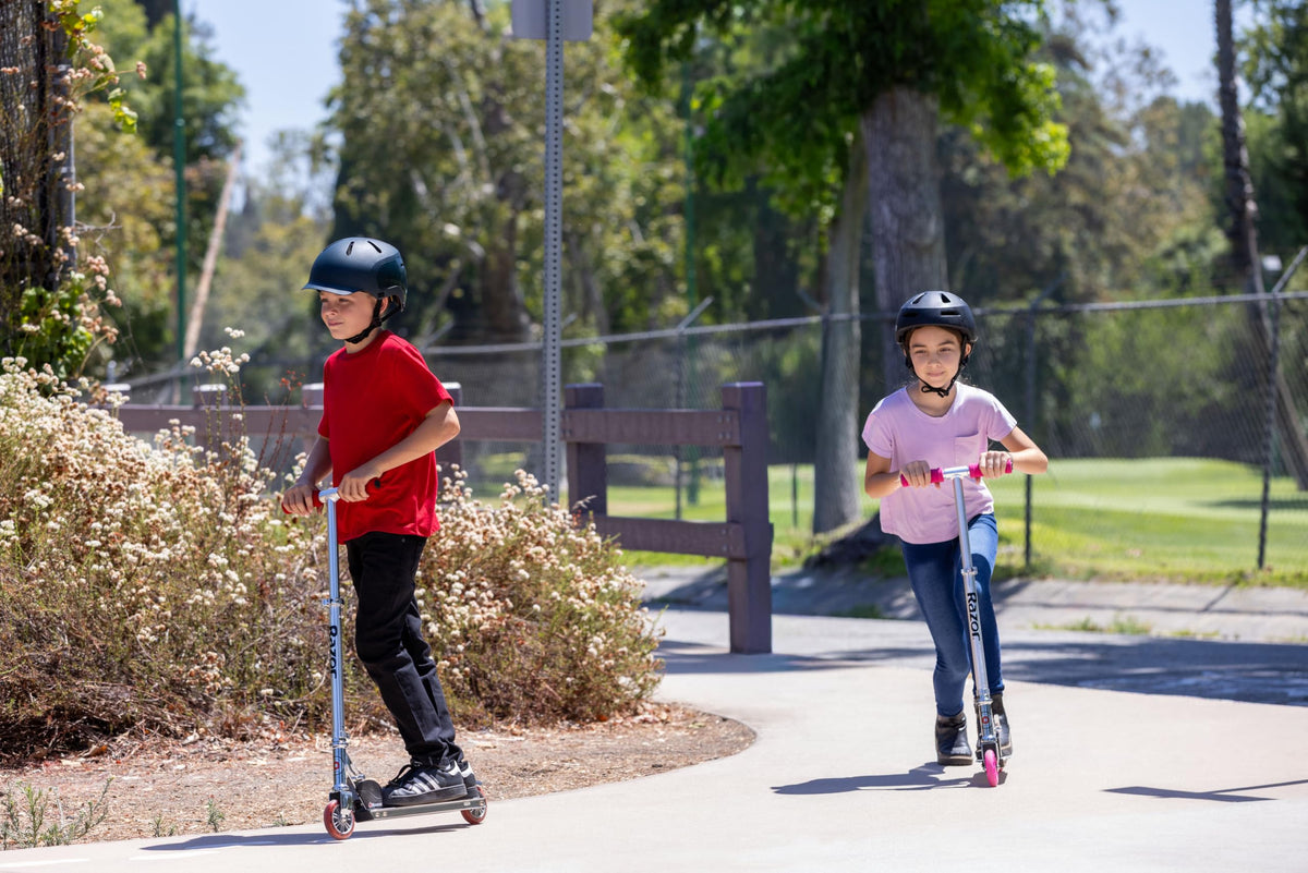 Kick Scooter for Kids - Lightweight, Foldable, Aluminum Frame, Adjustable Handlebars E924602