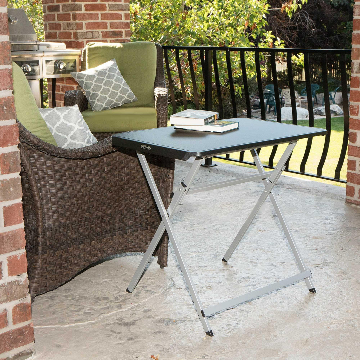 30-Inch Folding Table A103
